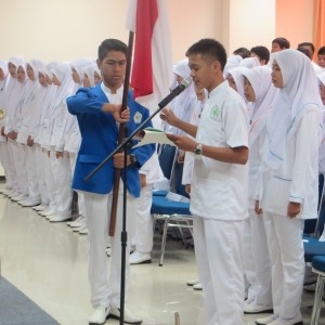 Angkat Sumpah Janji Mahasiswa Keperatan dan Kebidanan Unimus