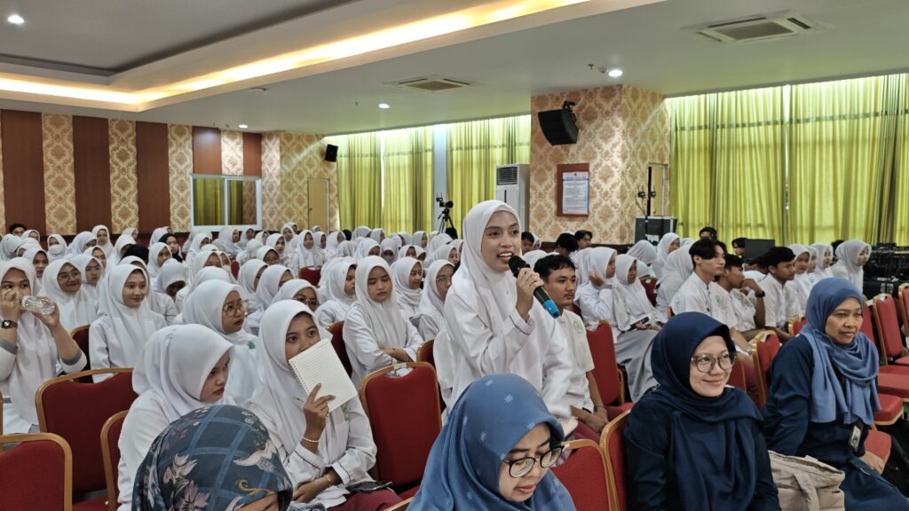 WhatsApp Image 2025-10-13 at 11.46.03